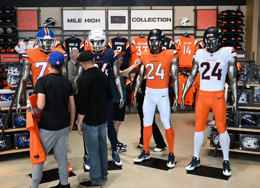 For Broncos fans, new uniforms means start of a new era: “It’s time”