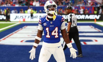 Bills trade star WR Stefon Diggs to Texans for 2025 draft pick