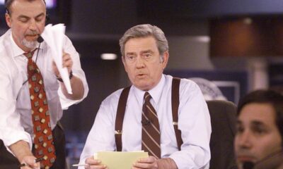 Dan Rather regresa al aire tras amarga salida hace 18 años y días antes de su documental en Netflix | Noticias