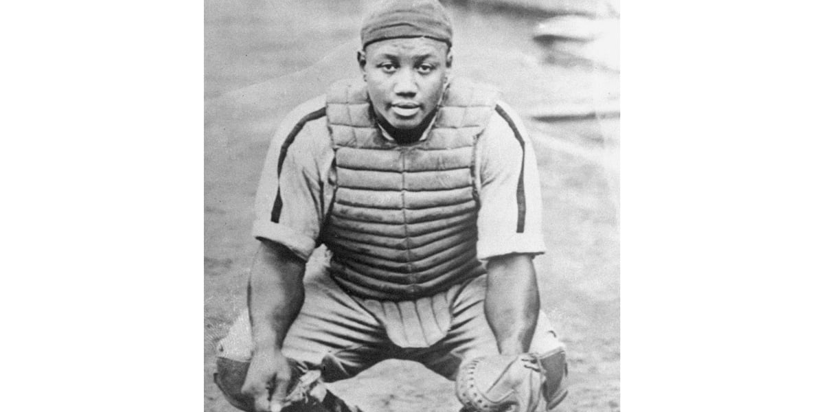 Josh Gibson becomes MLB career and season batting leader as Negro Leagues statistics incorporated