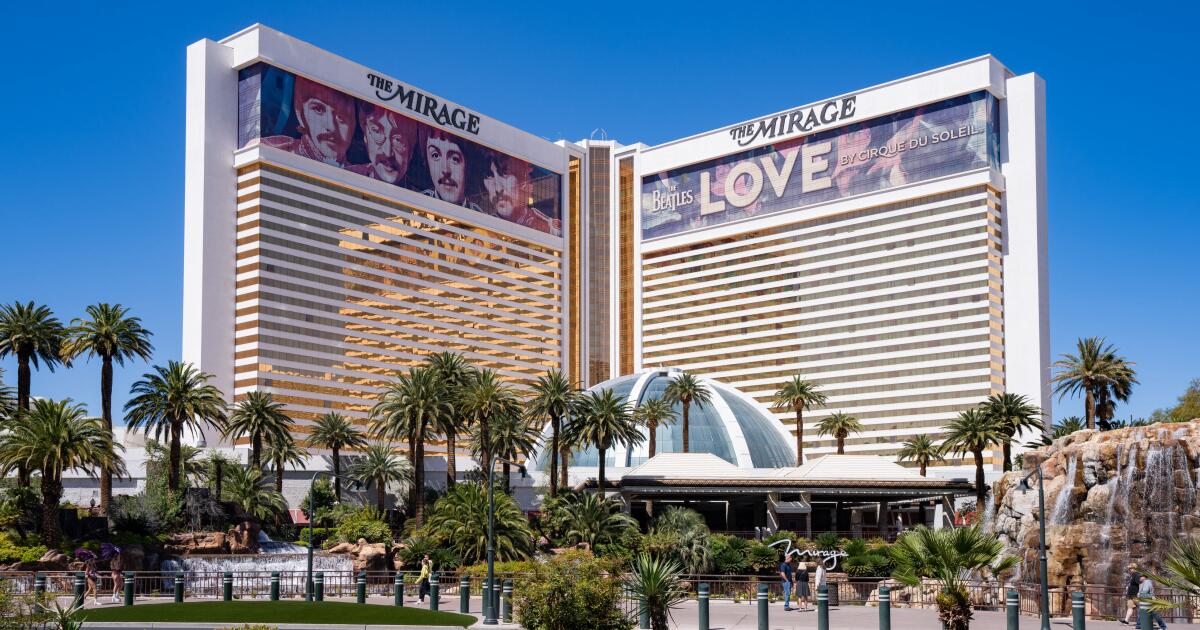 Las Vegas' Mirage Resort to close after 34-year run