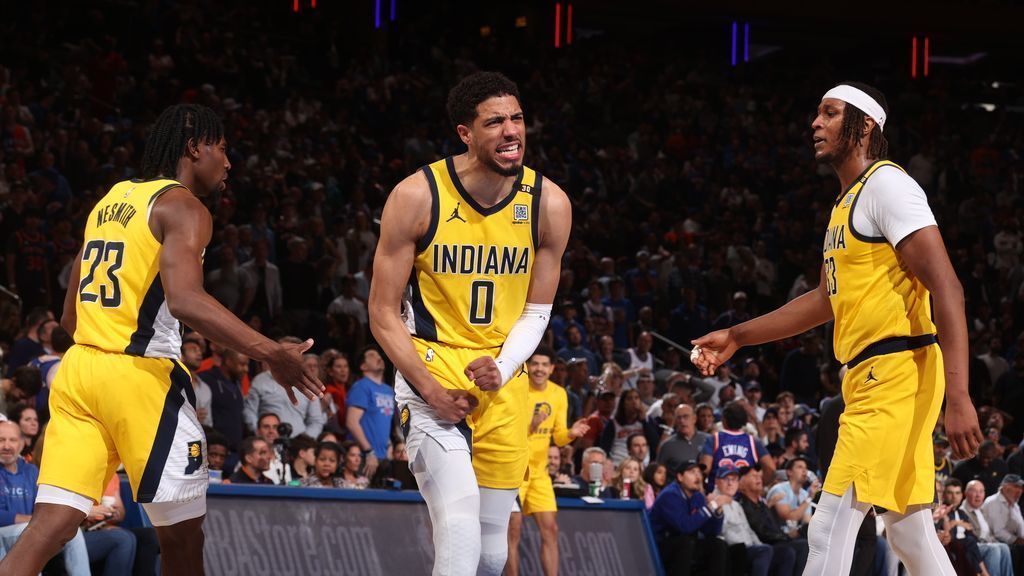 Scorching hot Pacers set playoff mark in Game 7 rout of Knicks