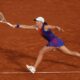 World No. 1 Iga Swiatek Fends Off Naomi Osaka To Advance At French Open