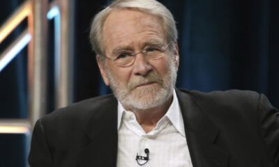 Martin Mull, comedian and actor in 'Arrested Development' and 'Roseanne,' dies at 80 : NPR