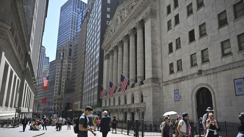 Berkshire Hathaway: NYSE says glitch that showed stock down 99.97% has been resolved