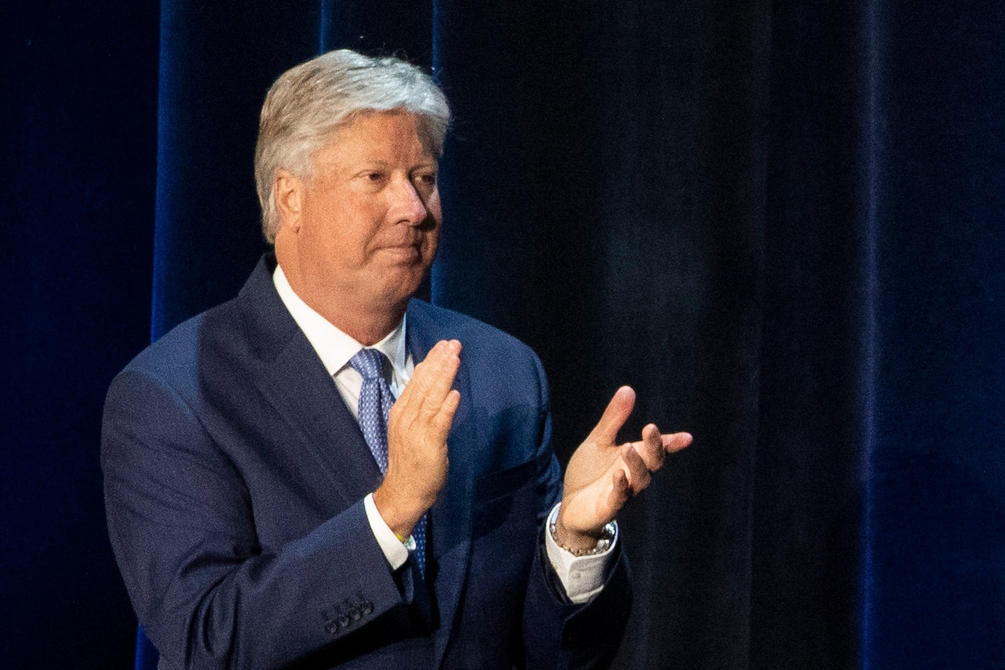 Gateway Church pastor Robert Morris resigns amid sex abuse allegations