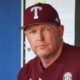 Jim Schlossnagle leaves Texas A&M for Texas baseball job