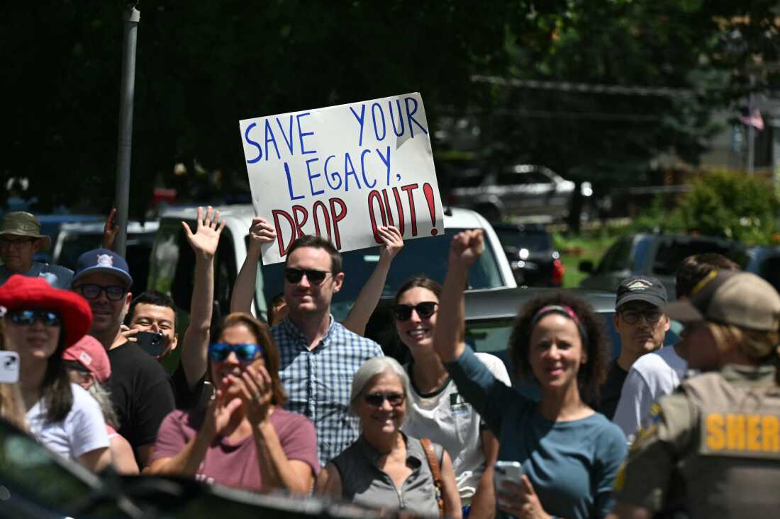 President Biden's motorcade arrives at a campaign rally at Sherman Middle School in Madison, Wis. on July 5.