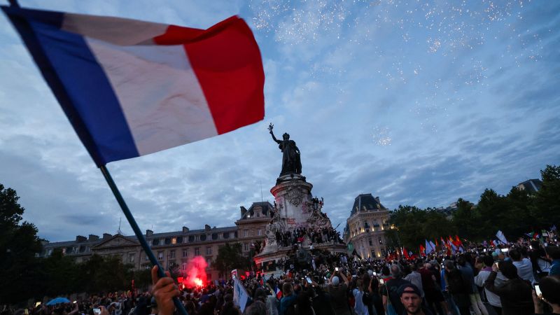 Leftist surge foils far right but French election ends in deadlock