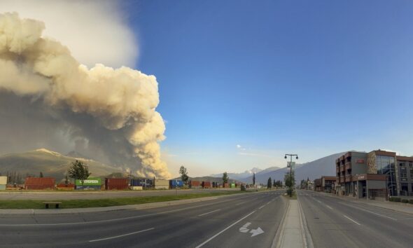 Canadian Rockies resort town of Jasper is ravaged by wildfire : NPR