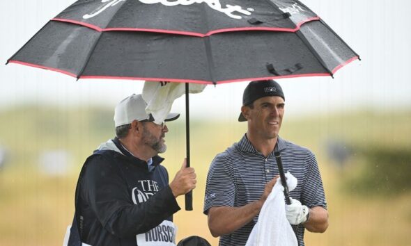 Billy Horschel holds one-shot lead at rainy Open Championship