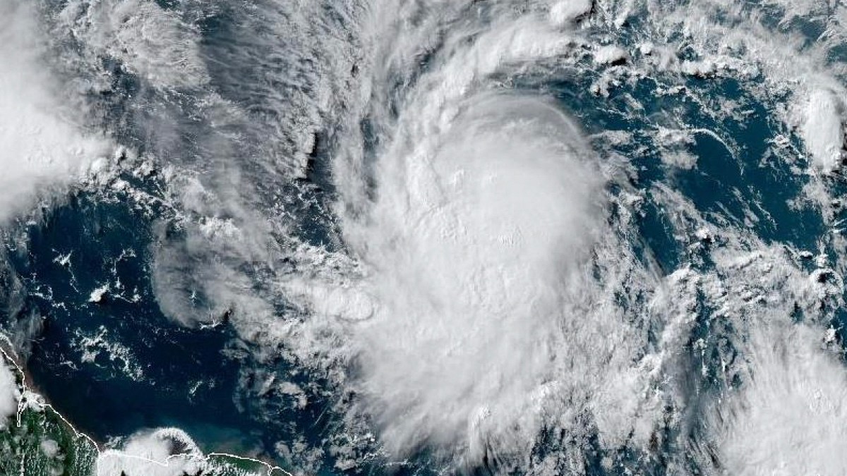 Caribbean braces for ‘extremely dangerous’ Hurricane Beryl | Weather News