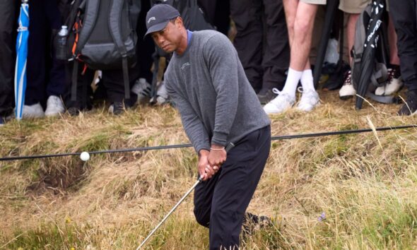 Tiger Woods struggles to 8-over 79 at Open Championship