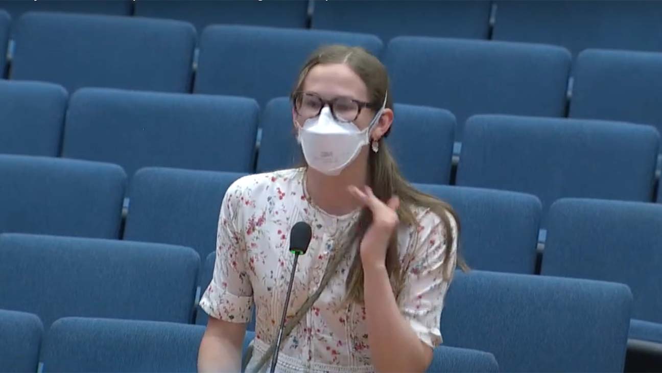 Violet Affleck speaking at a Los Angeles County board of supervisors meeting.