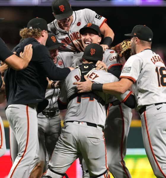 Blake Snell throws no-hitter for Giants vs. Reds