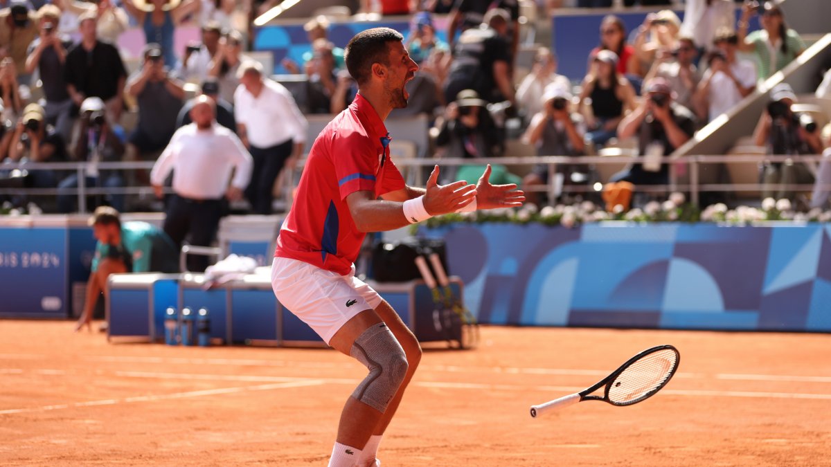 Djokovic beats Alcaraz to win gold at 2024 Olympics – NBC10 Philadelphia