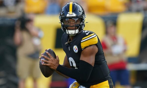 Fumbles 'negated a lot of good things' Justin Fields did in Steelers debut