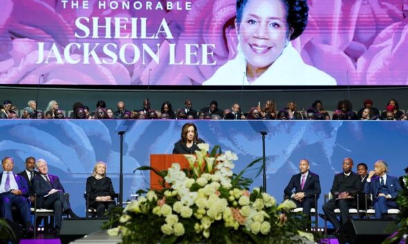 Kamala Harris delivers Sheila Jackson Lee’s eulogy