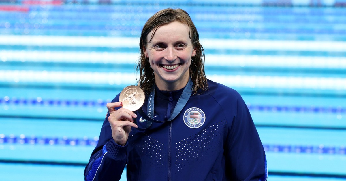 Katie Ledecky wins 1,500 free, tying three other all-time U.S. greats with 12 medals