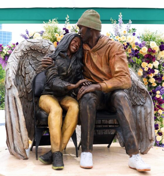 Lakers unveil statue of Kobe Bryant with daughter Gigi outside Crypto.com Arena