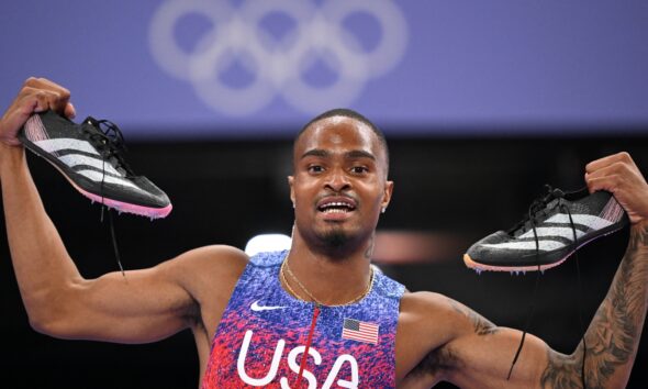 Quincy Hall wins the Olympic 400-meter race, bringing gold back to the U.S. : NPR