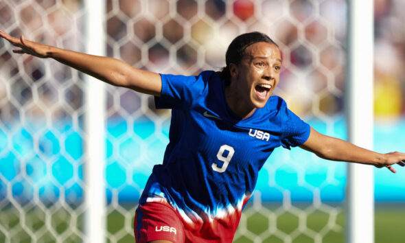 U.S. women's soccer team beats Brazil 1-0 to win gold medal at Paris Olympics