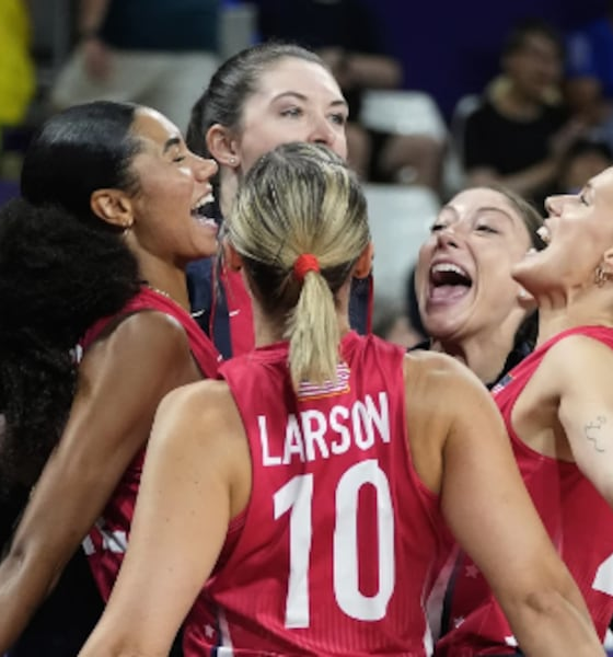 US women’s volleyball gets silver, Italy wins gold in Olympics final